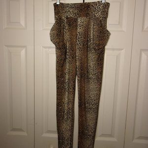XJ Boost Women's leopard print leggings with decorative pockets, S/M